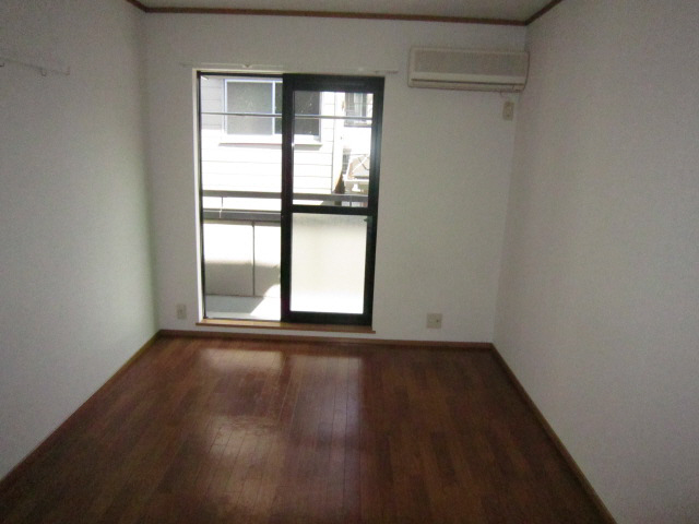 居室・リビング　写真は同マンションの別のお部屋のものです