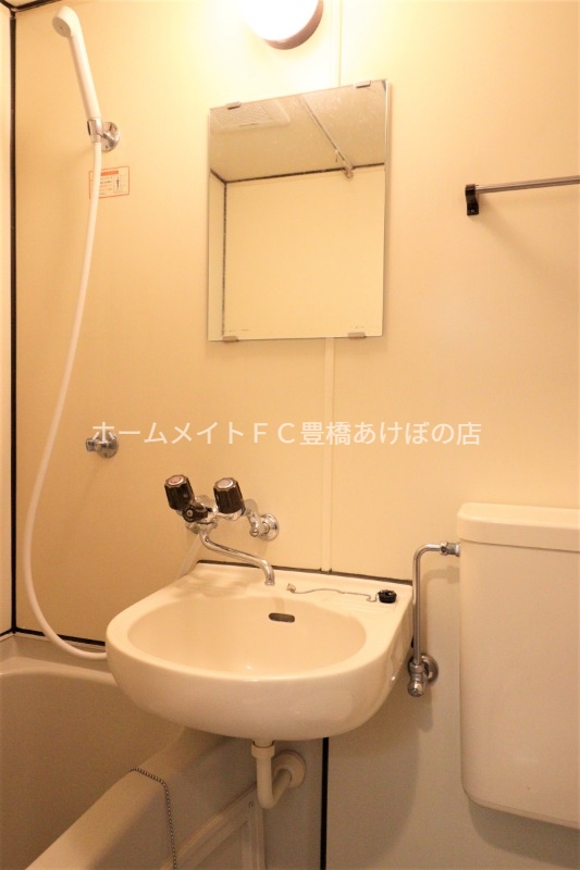 洗面設備　同型別部屋写真
