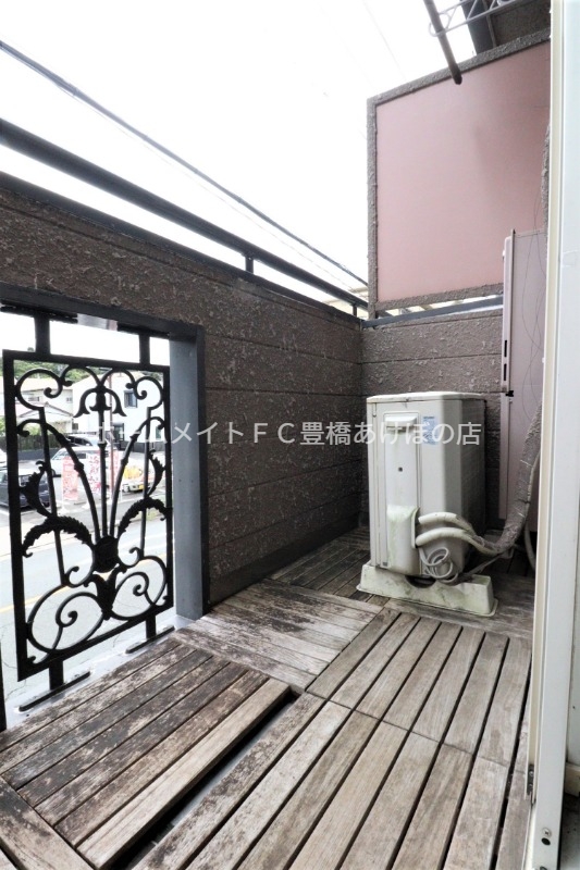 バルコニー　同型別部屋写真