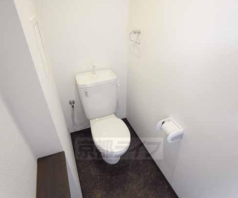 トイレ　広々トイレ