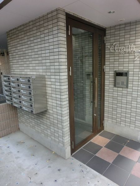 エントランス　エントランス