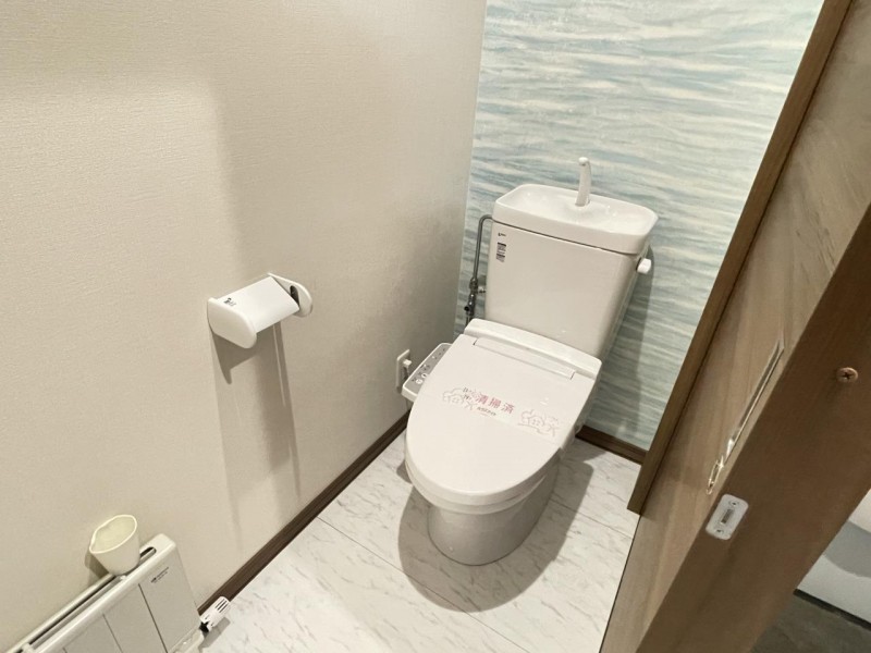 トイレ　トイレ