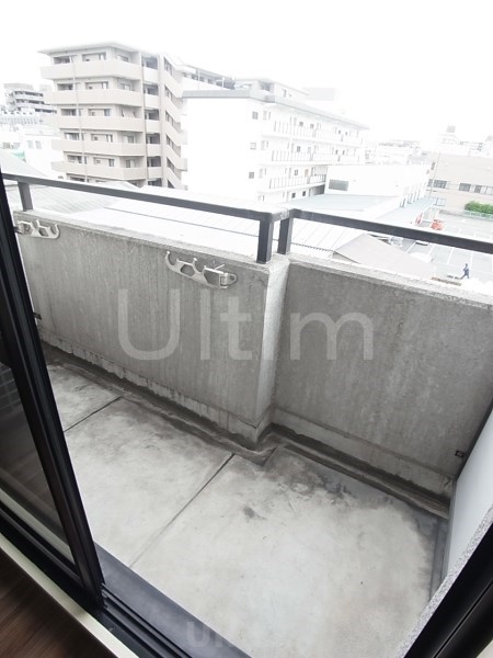 バルコニー　別のお部屋のお写真です。ご参考までに