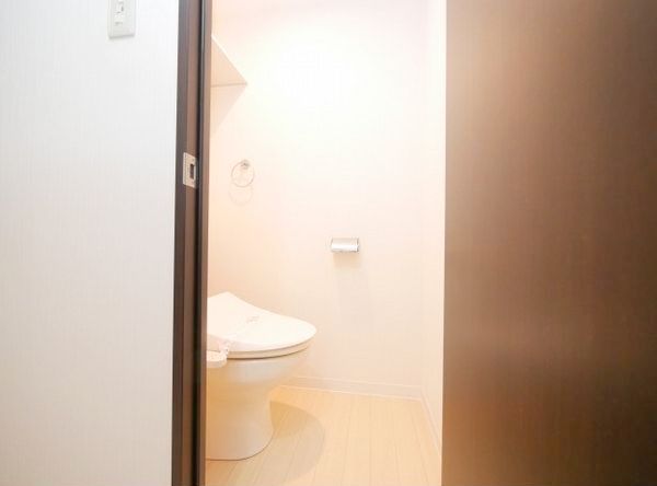 トイレ　☆ウォシュレット完備☆