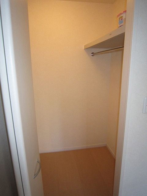 収納　ウォークインＣＬ