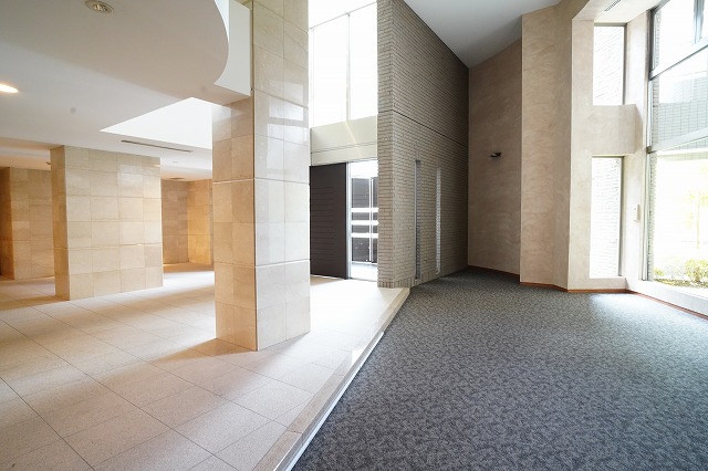 ロビー　ロビー