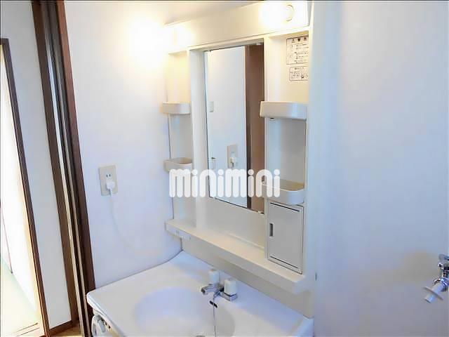 洗面設備　写真は３０２のものです。