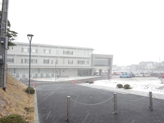 病院　独立行政法人国立病院機構西新潟中央病院（病院）まで565m