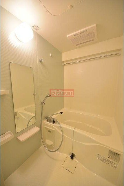 バス・シャワールーム　洗面