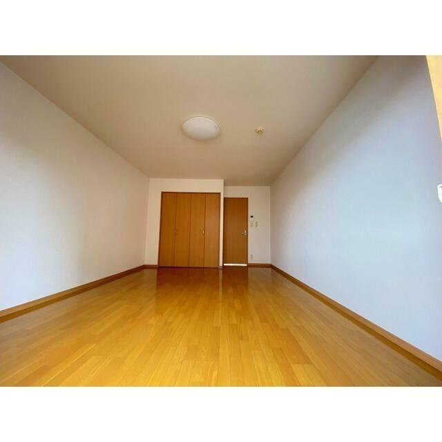 居室・リビング　※他のお部屋の参考写真です