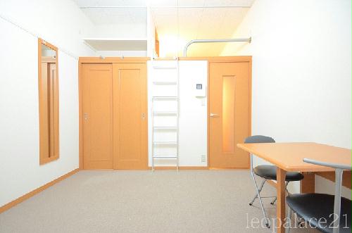 居室・リビング　※同タイプのお部屋の写真です