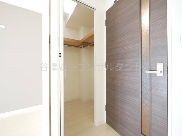 収納　ウォークインクローゼット