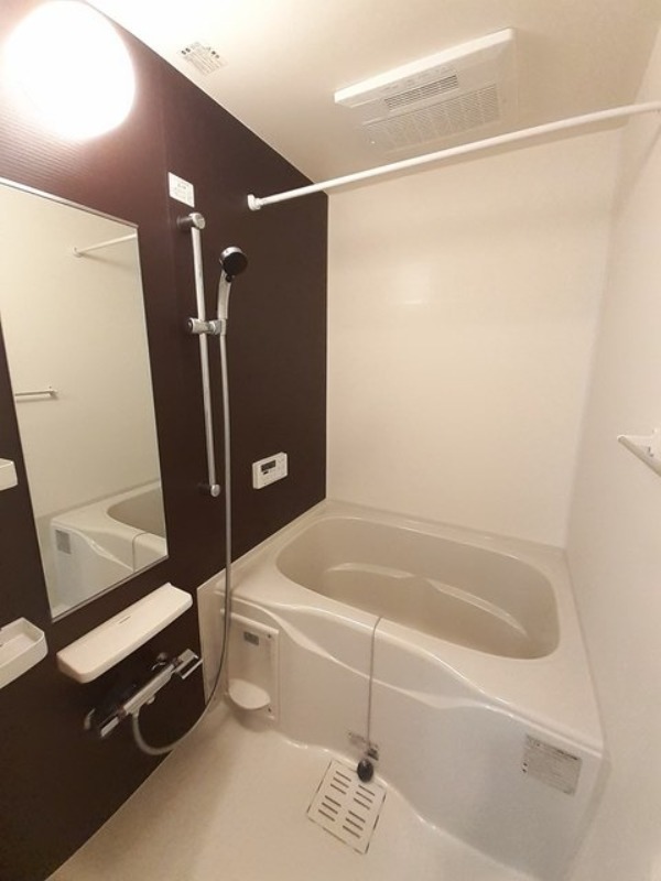 バス・シャワールーム　図面と現状に相違がある場合には現状を優先