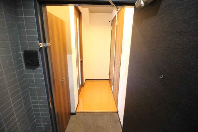 玄関　シューズボックスのある玄関