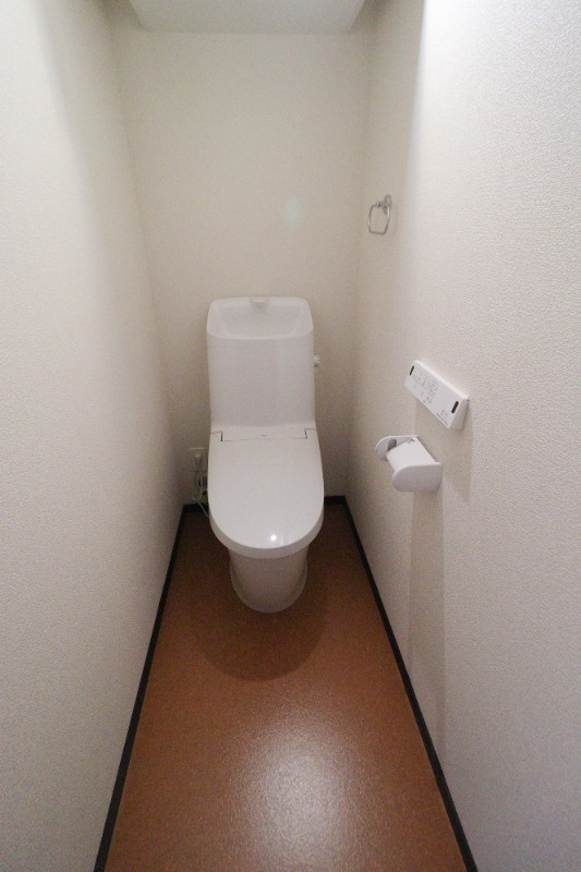 トイレ　図面と現状に相違がある場合には現状を優先