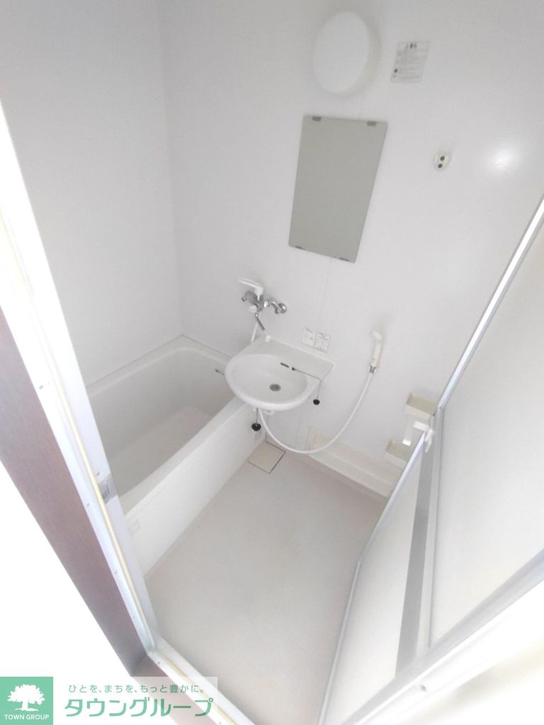 バス・シャワールーム　バス