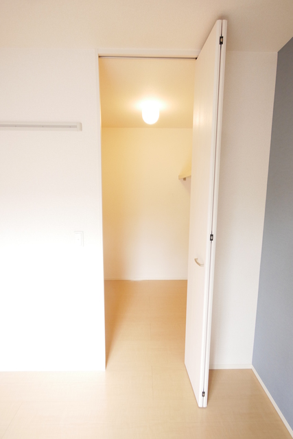 収納　★奥行きのある収納です★