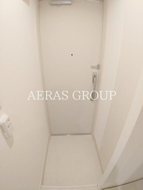 玄関　別部屋同仕様タイプ