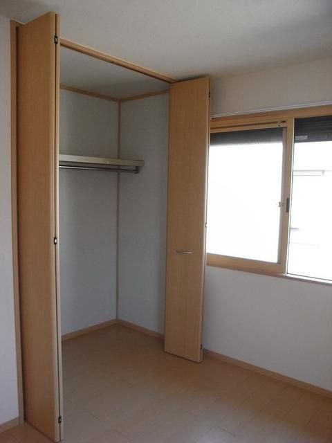 収納　※別号室参考写真です