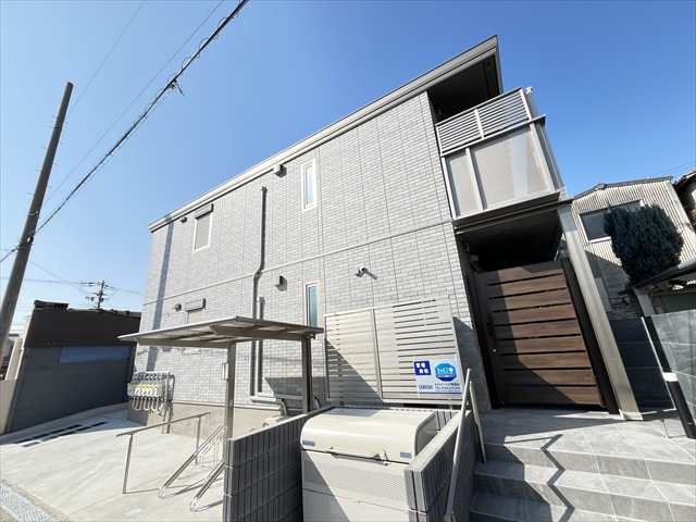 建物外観　設備充実の住まい！駅近徒歩9分