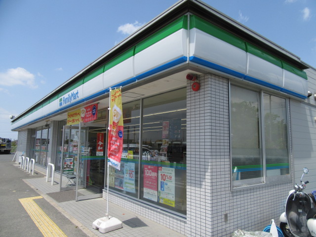 コンビニ　ファミリーマート東大阪大蓮南四丁目店（コンビニ）まで426m