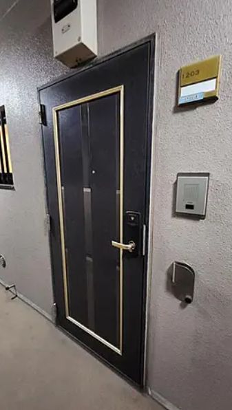 玄関　落ち着いた玄関です