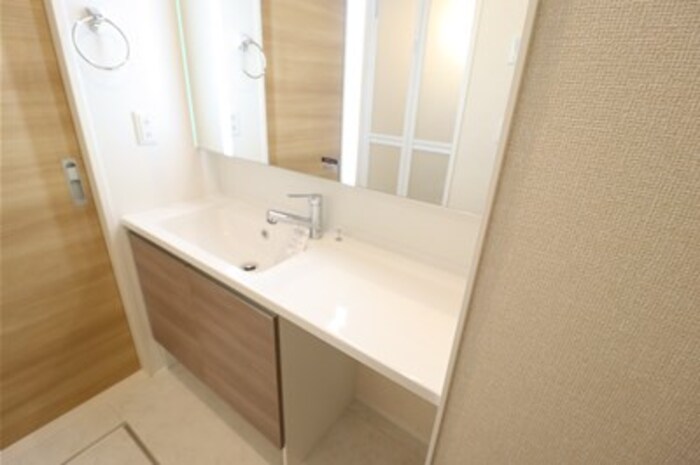 洗面設備　洗髪洗面化粧台