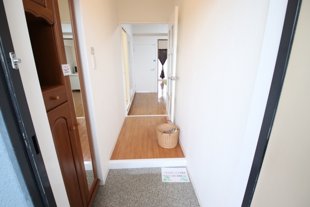 玄関　別室の参考写真です。※現況優先