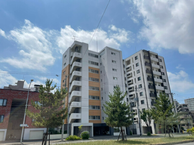 建物外観　札幌市北区北１４条西「クラッセ北大通り２」