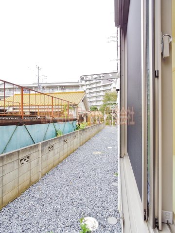 バルコニー　※同仕様写真