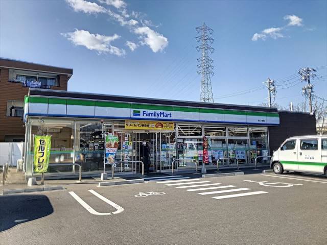 コンビニ　ファミリーマート知立上重原店（コンビニ）まで403m