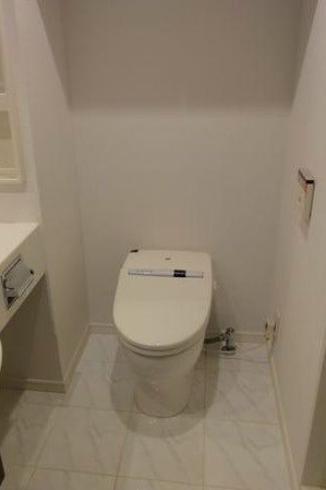 トイレ　仲介手数料は半月分【0.54ヶ月】