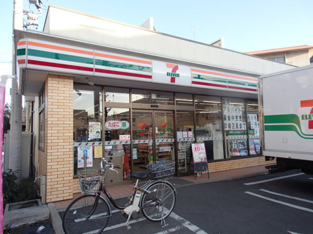 コンビニ　セブンイレブン世田谷駒沢公園通り店（コンビニ）まで148m