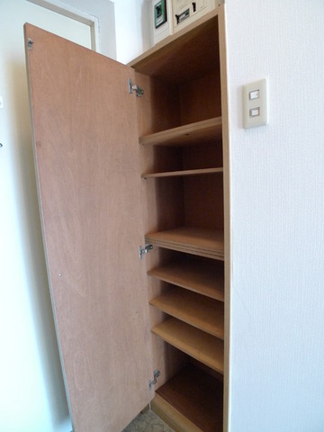 収納　下駄箱です