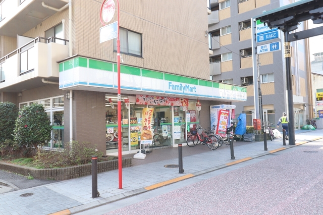 コンビニ　ファミリーマート 新馬場サクセス通り店（コンビニ）まで268m