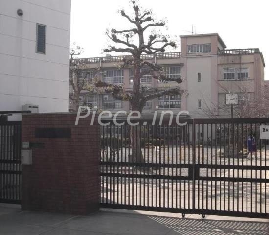 中学校　大阪市立茨田北中学校（中学校）まで163m