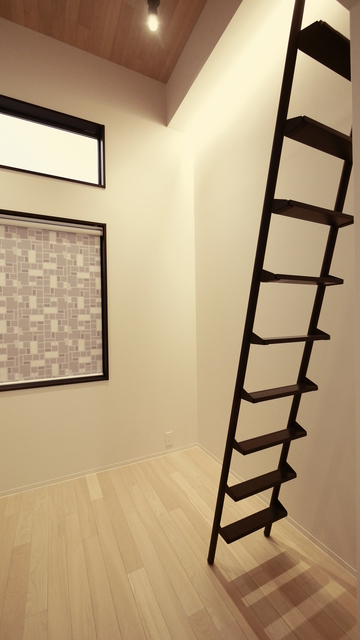 その他設備　窓にはｎｅｎｄｏデザインのロールスクリーンを設置しています