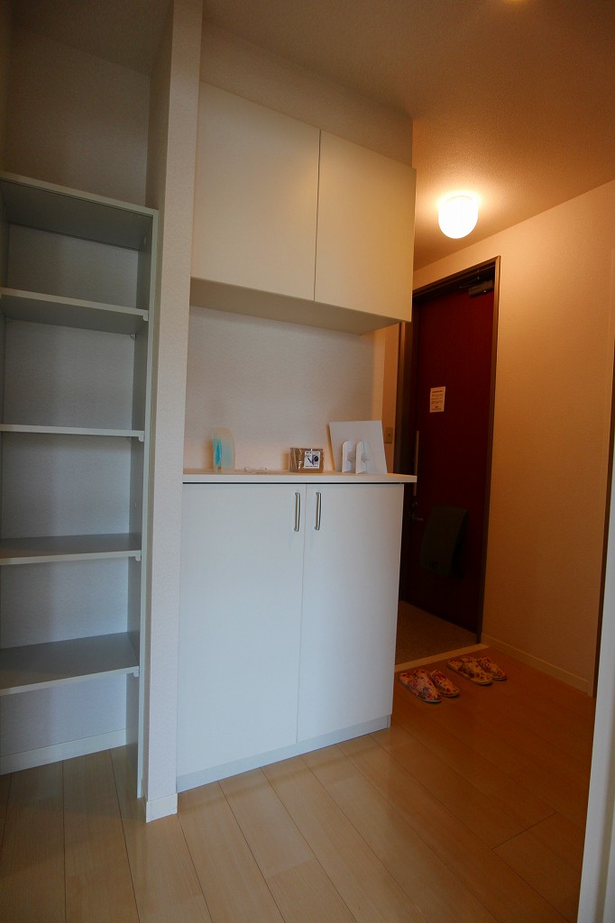 玄関　・別号室参考写真