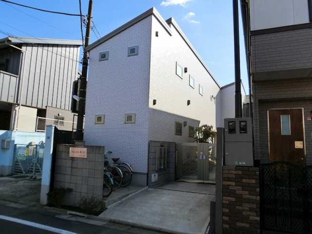 建物外観　フォレスト鷹ノ羽