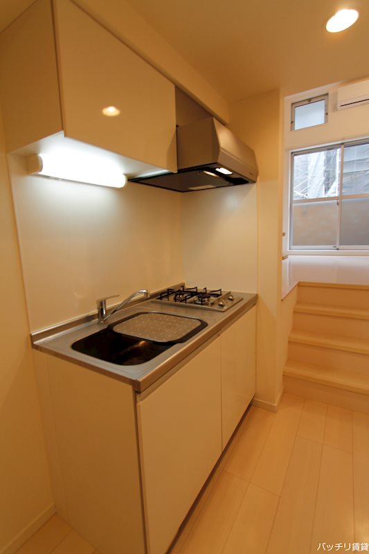 キッチン　同型タイプの為、現状を優先致します。