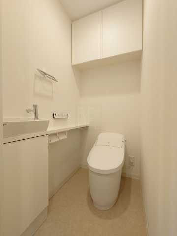 トイレ　LIGHT TERRACE新宿御苑