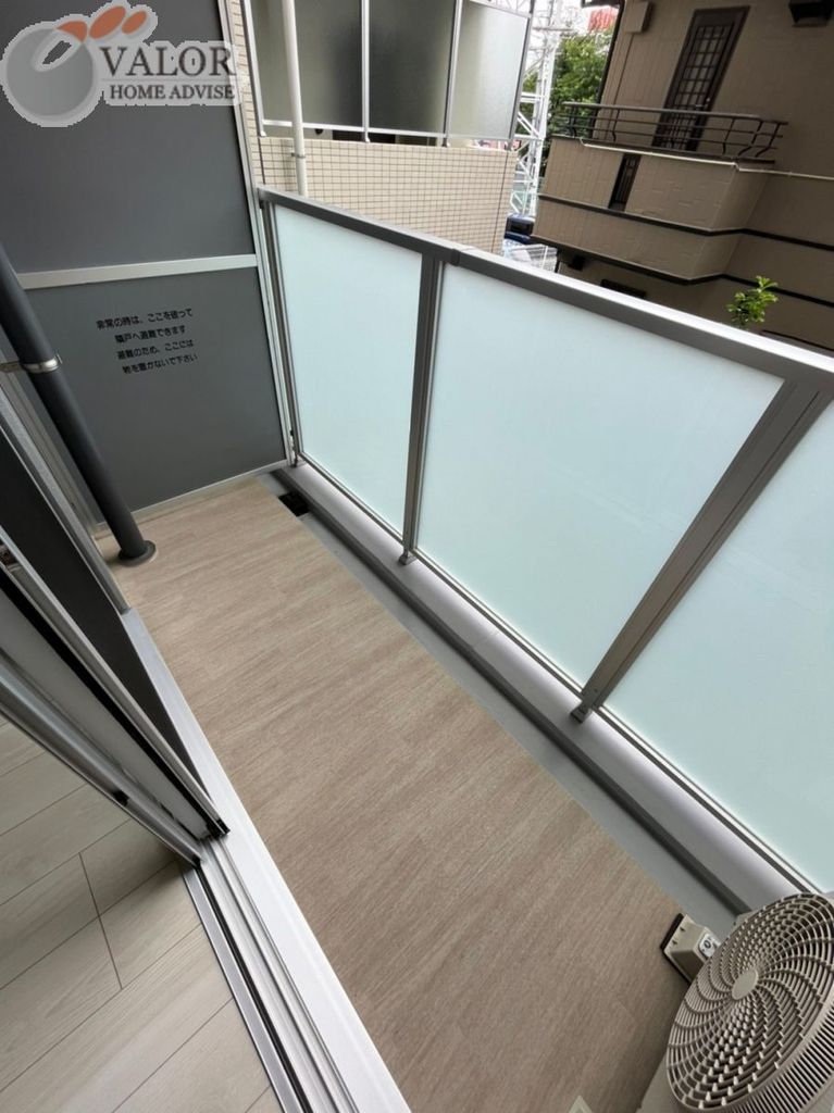 バルコニー　バルコニー