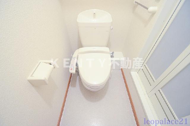 トイレ　シンプルで使いやすいトイレです