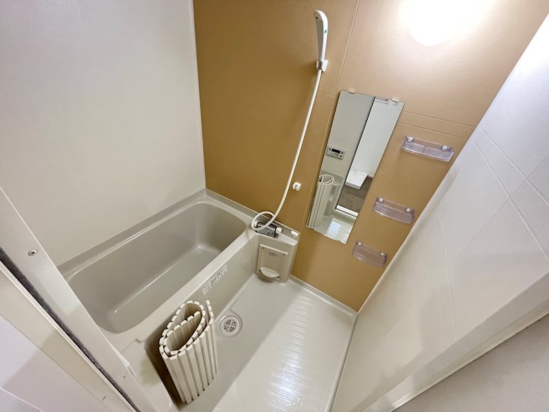 バス・シャワールーム　同物件別部屋イメージ