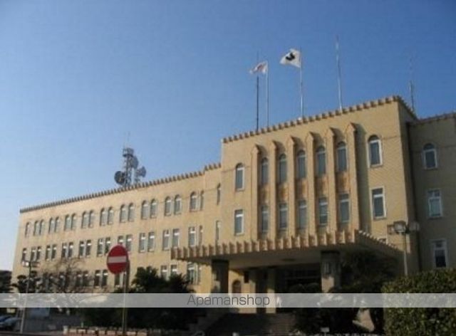 役所　和歌山県丁（役所）まで550m