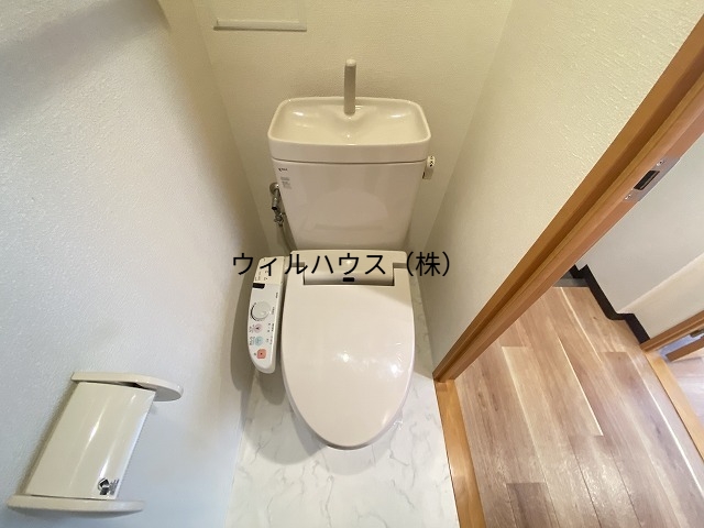 トイレ　ウォシュレット！