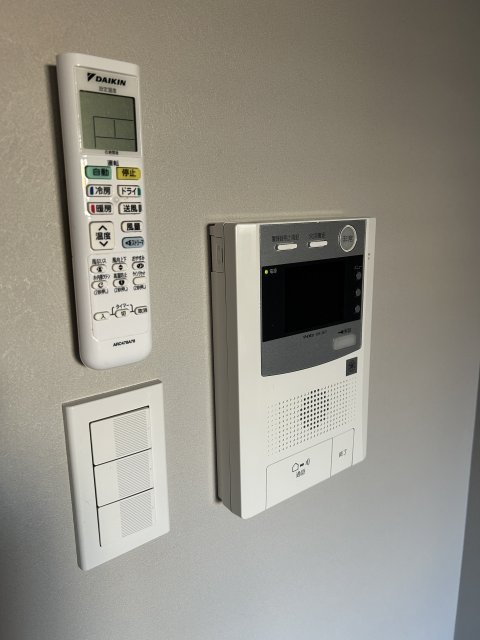 セキュリティ　同物件別号室のものです。