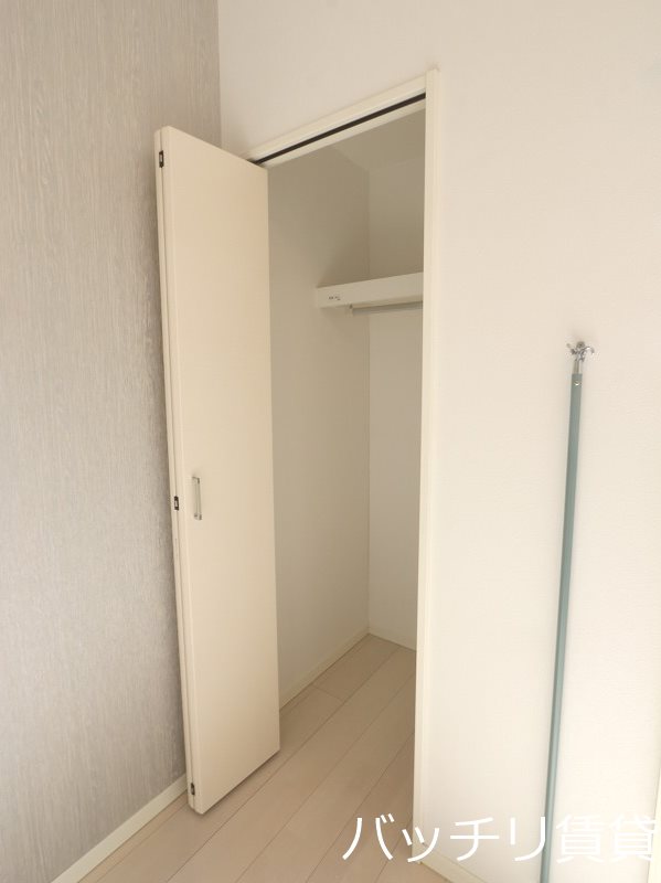 収納　別号室タイプの為、現状を優先致します。