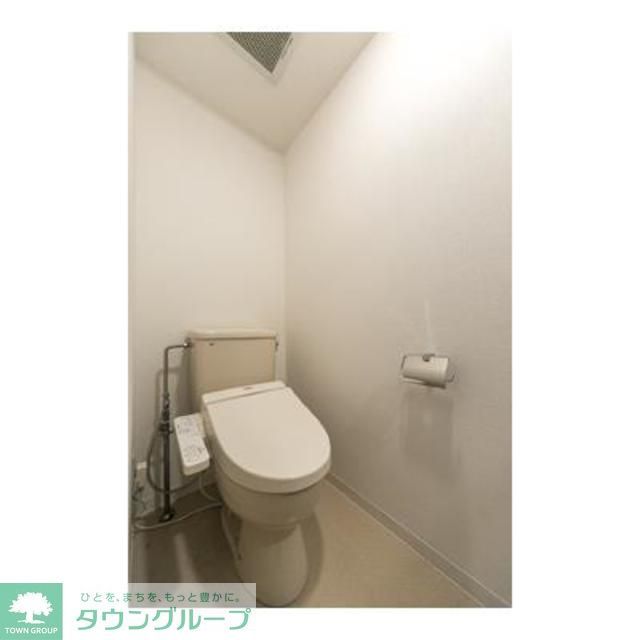 トイレ　※写真は同タイプ住戸です。