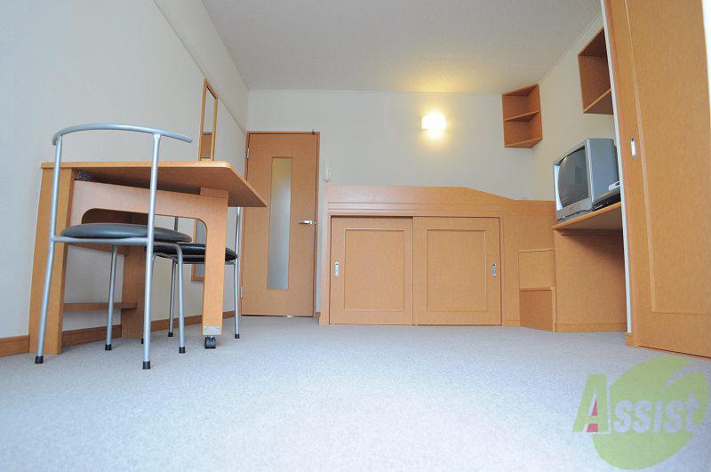 居室・リビング　２階は絨毯です。